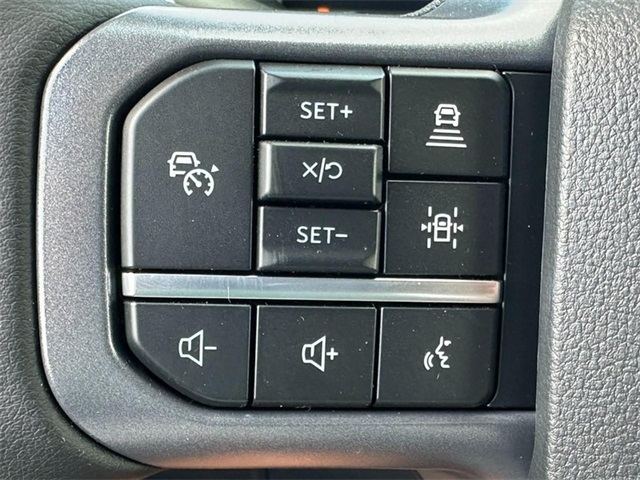 2025 Ford F-150 XLT photo 11