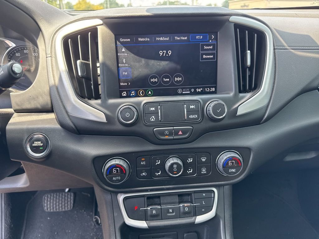 2022 Gmc Terrain SLT photo 16