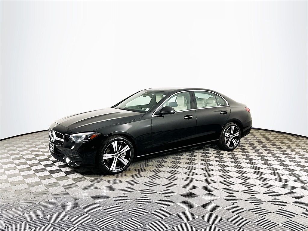 2025 Mercedes Benz C 300 4MATIC photo 2