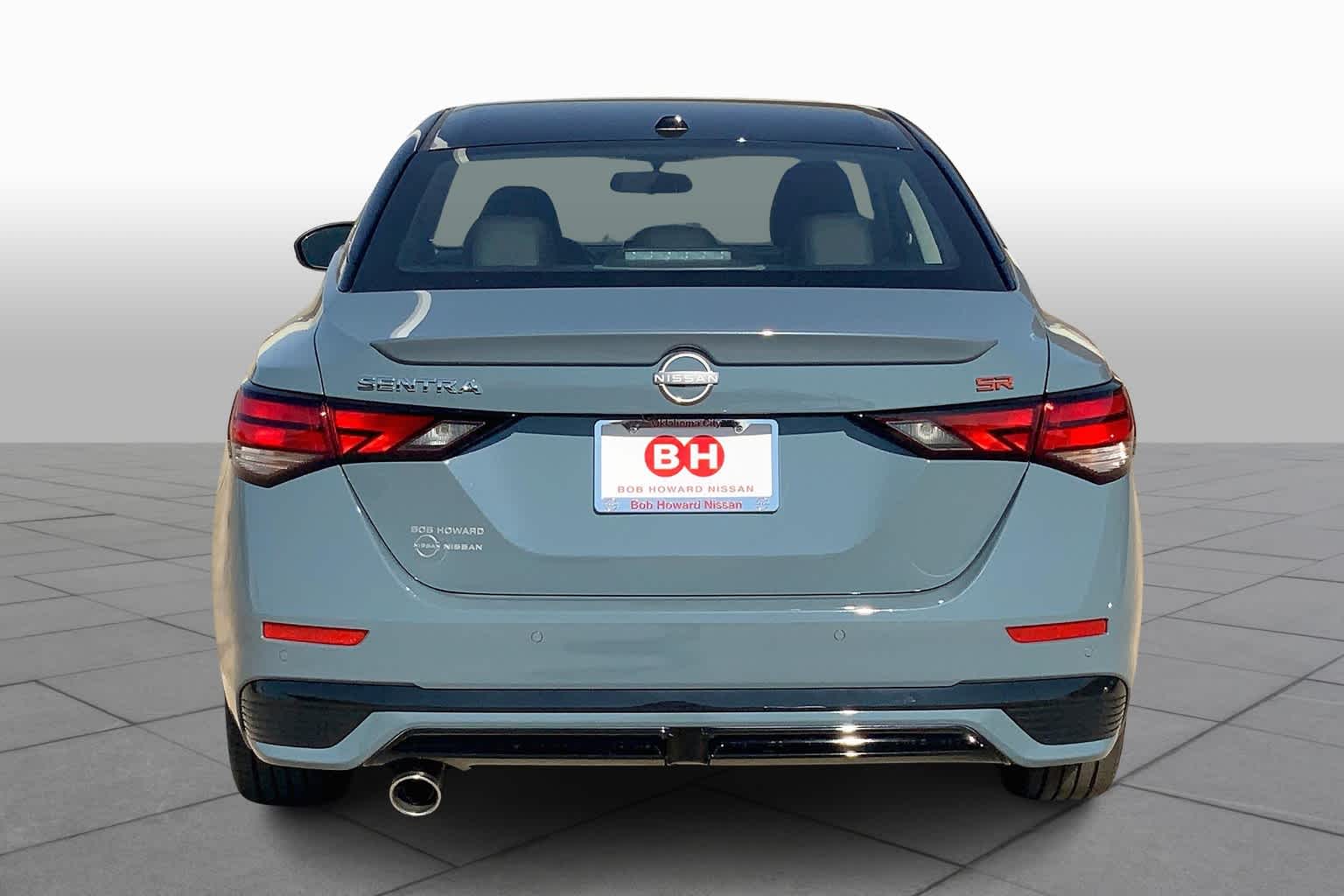 2025 Nissan Sentra SR photo 4