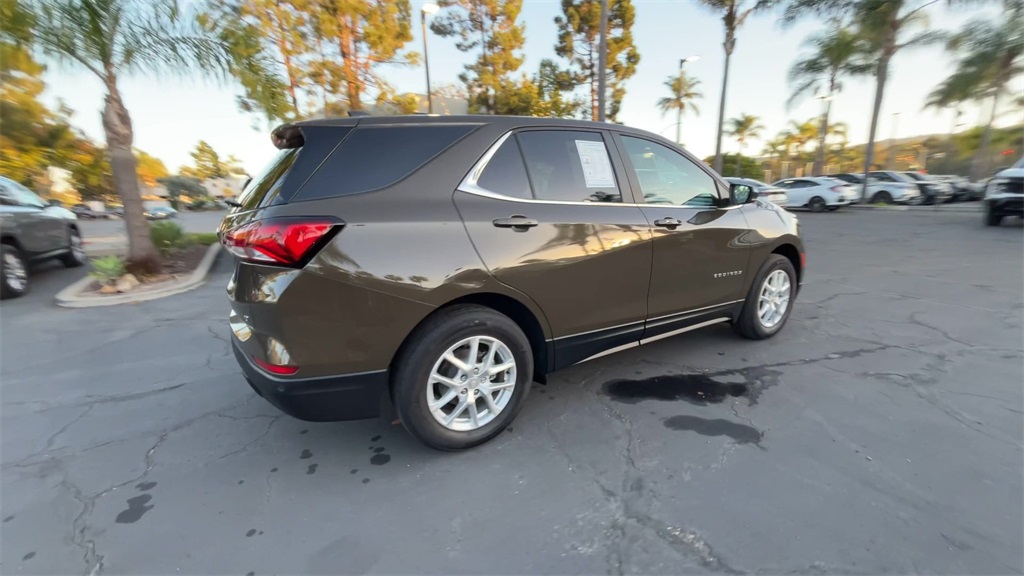 2023 Chevrolet Equinox LT photo 4