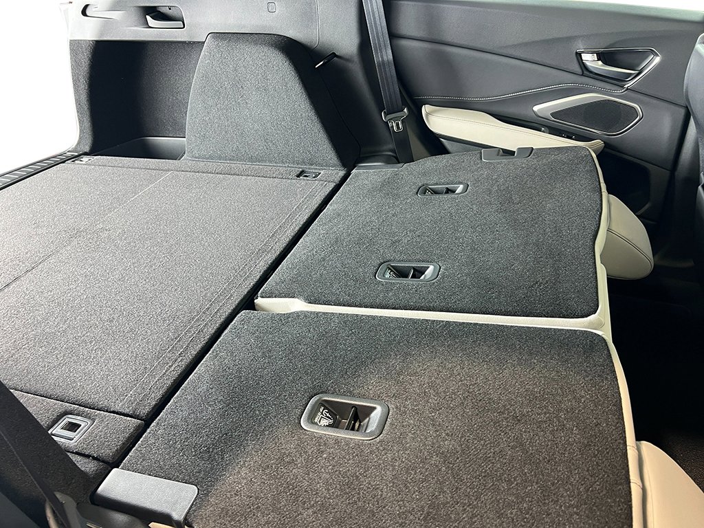 2025 Acura RDX photo 24