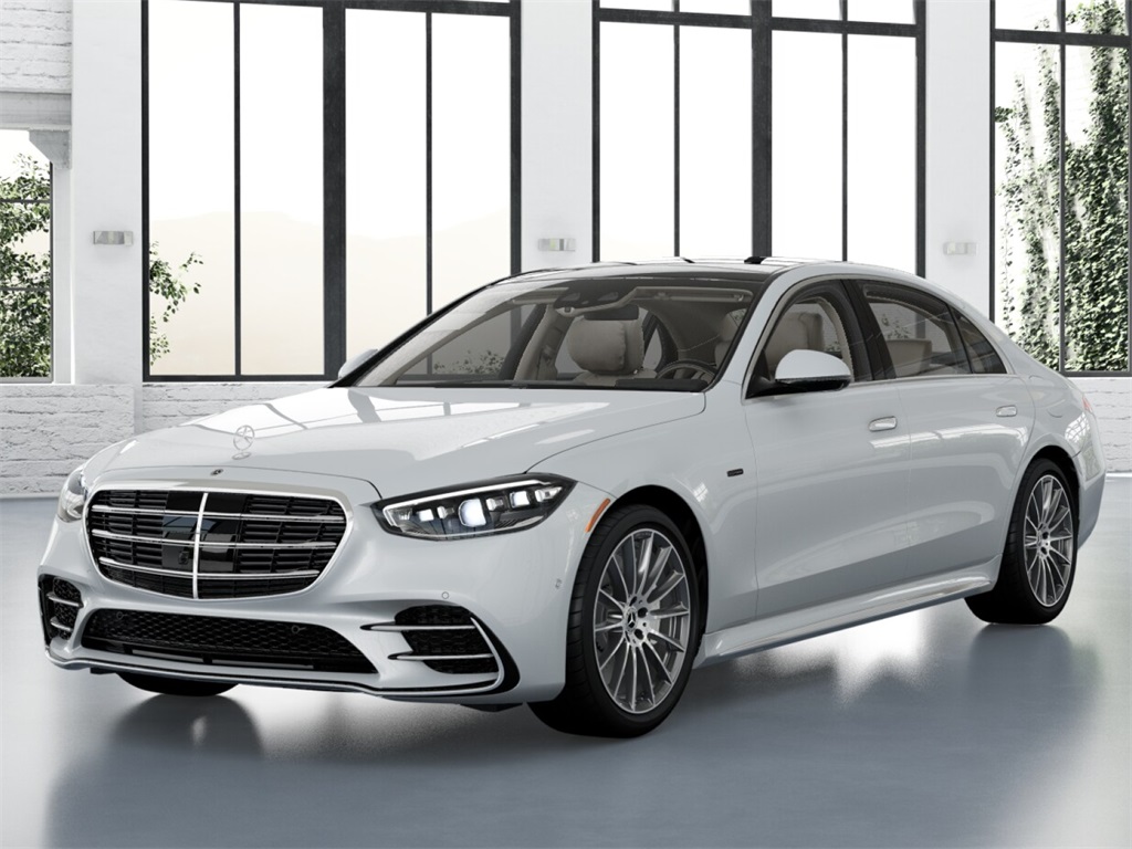 2025 Mercedes-Benz S-Class S 580e's photo