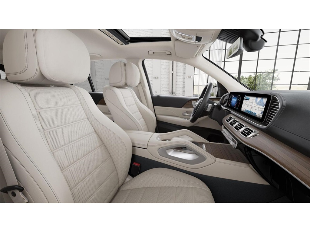2026 Mercedes Benz GLE 580 4MATIC photo 4