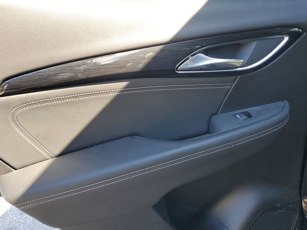 2023 Buick Envision Preferred photo 38