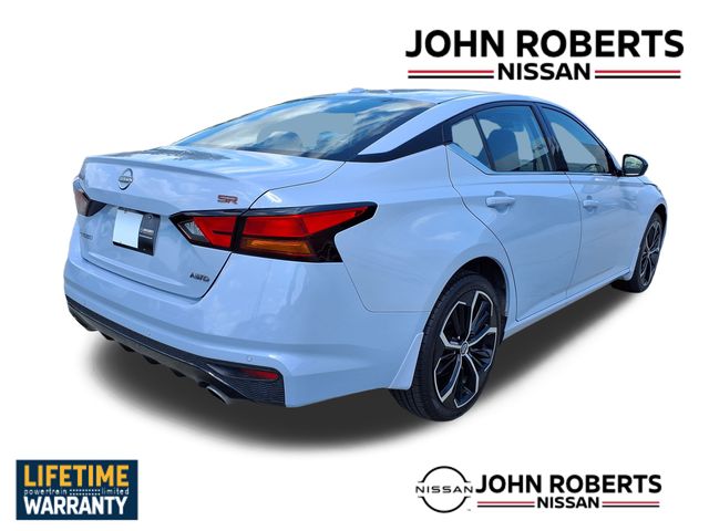 2024 Nissan Altima 2.5 SR photo 15
