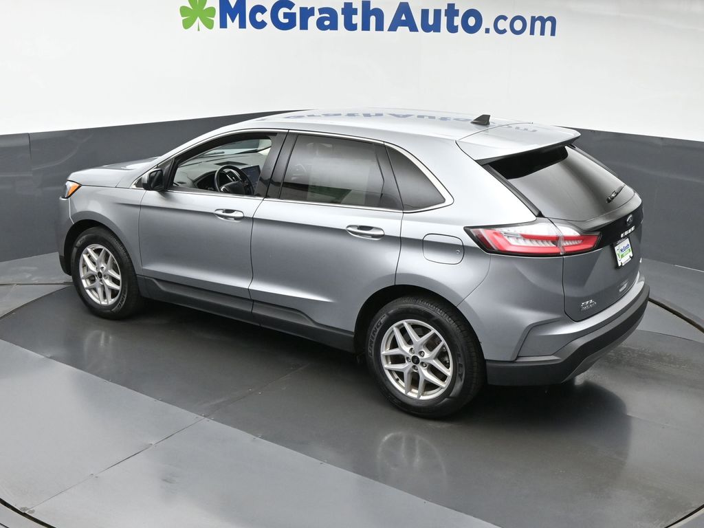 2024 Ford Edge SEL photo 16