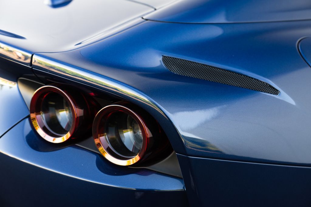 2022 Ferrari 812 GTS photo 18