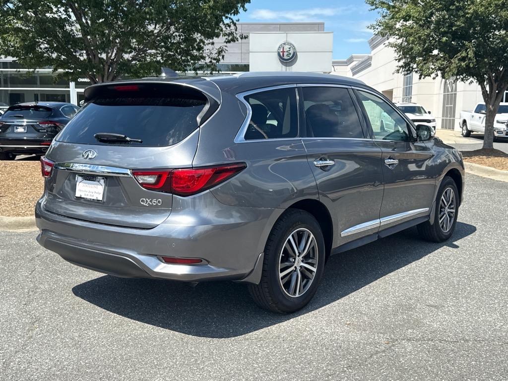 2019 Infiniti QX60 Pure AWD photo 16