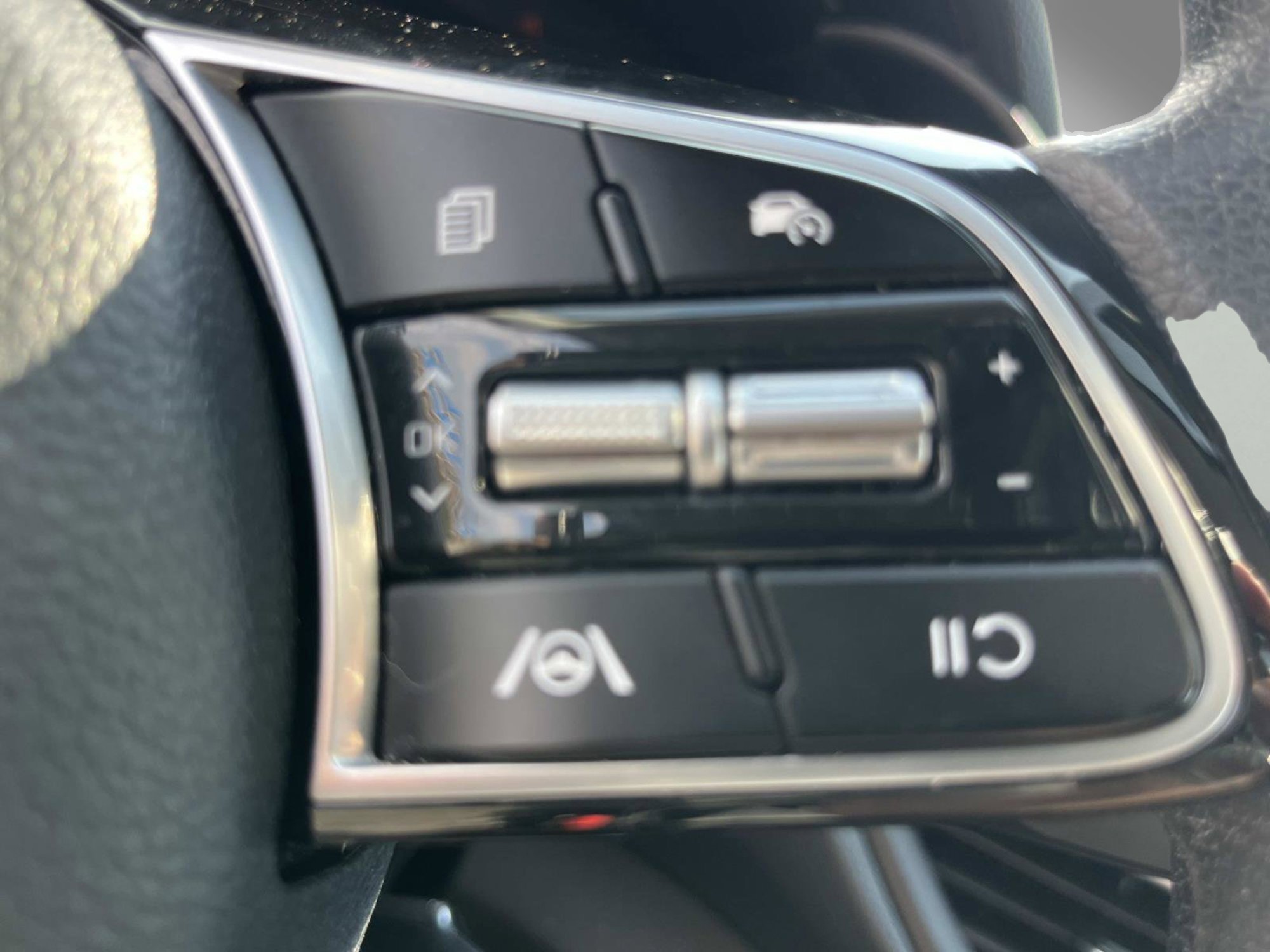 2024 Kia Forte LXS photo 26
