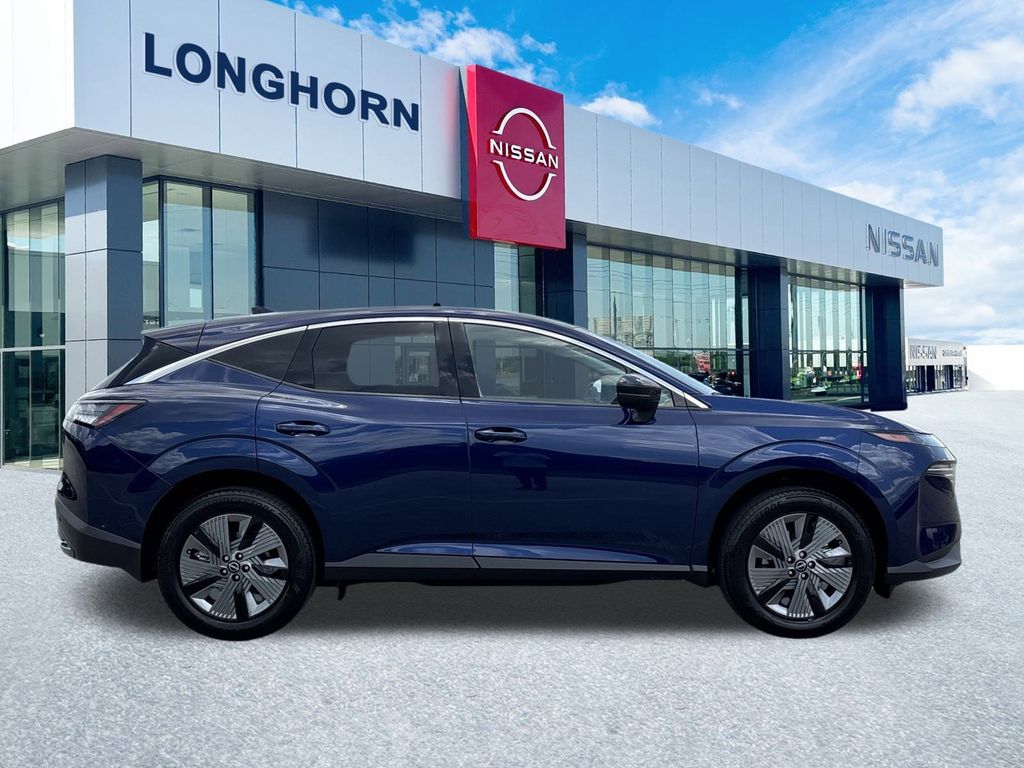 2025 Nissan Murano SL photo 2