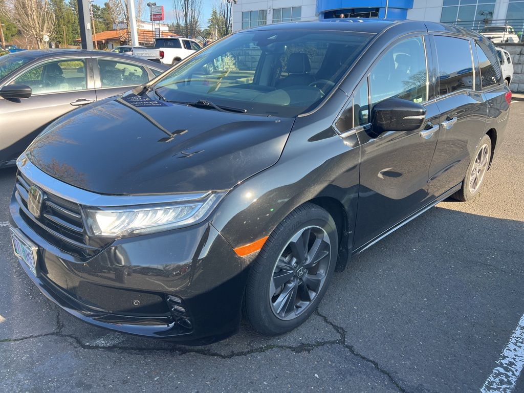 2022 Honda Odyssey Elite's photo