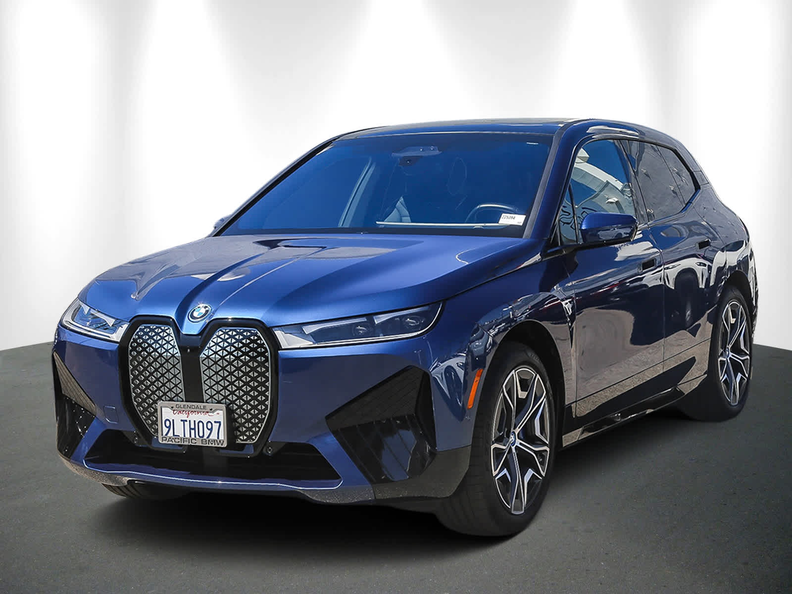 Used 2025 BMW iX Base with VIN WB523CF05SCS21499 for sale in Glendale, CA