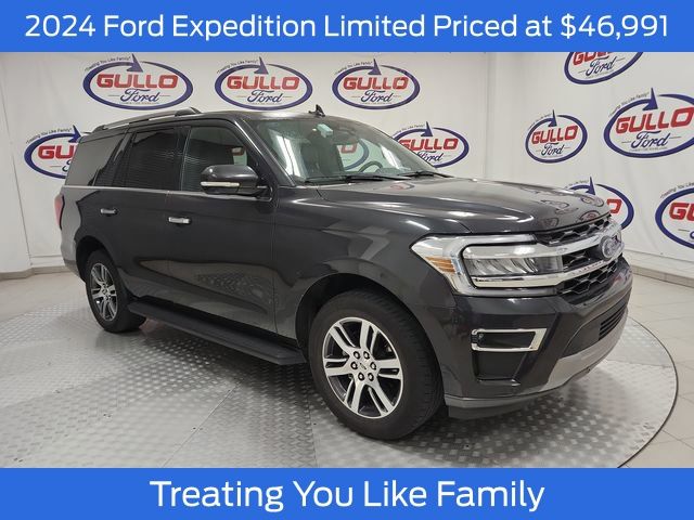 2024 Ford Expedition Limited's photo