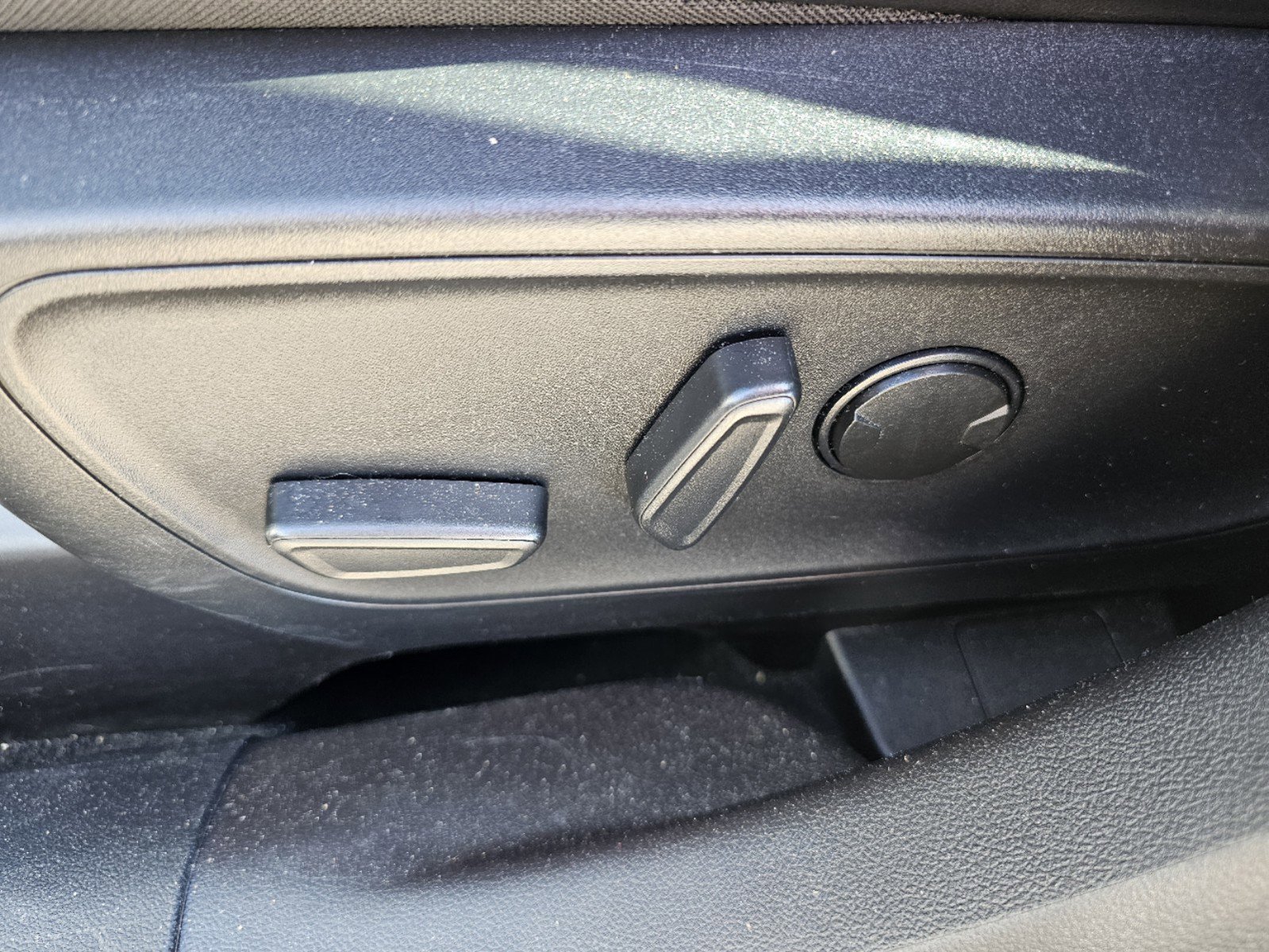 2024 Ford Escape ST-Line photo 11
