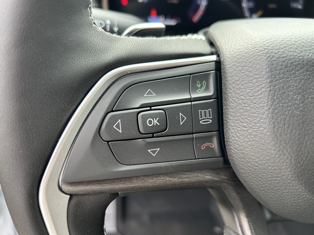 2025 Jeep Grand Cherokee Limited photo 14