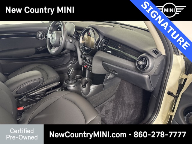 2023 Mini Cooper Signature photo 15