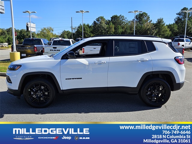 2026 Jeep Compass Latitude Altitude photo 4