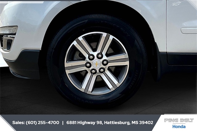 2016 Chevrolet Traverse 2LT photo 7