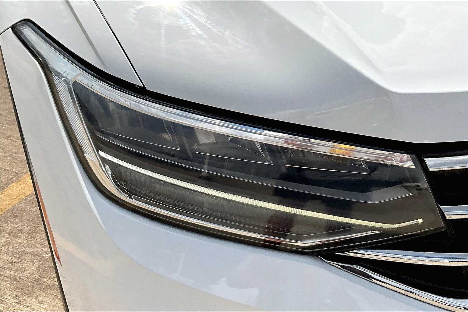 2022 Volkswagen Tiguan SE photo 52