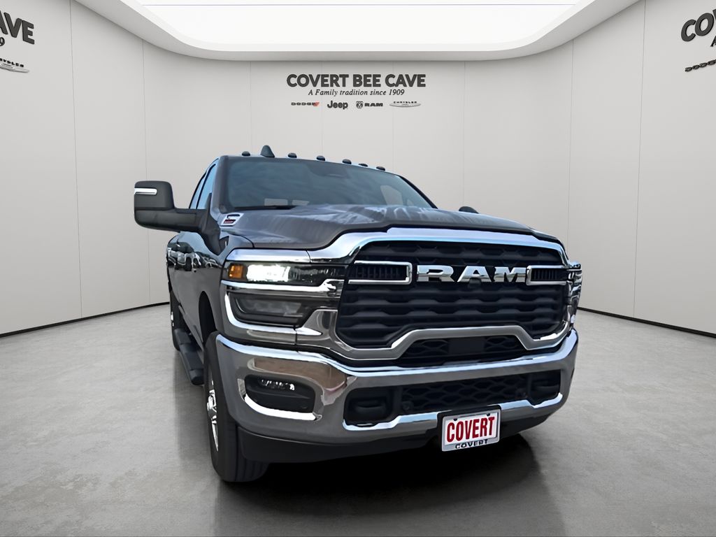 2025 Ram 2500 Tradesman photo 2