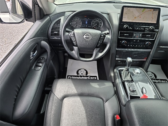 2022 Nissan Armada SV photo 3