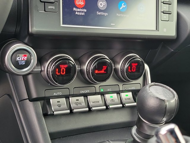 2023 Toyota GR86 Premium photo 23