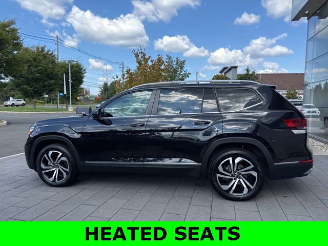 2022 Volkswagen Atlas SEL photo 4