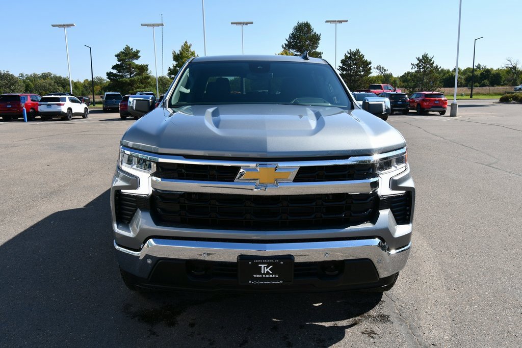 2026 Chevrolet Silverado 1500 LT photo 10