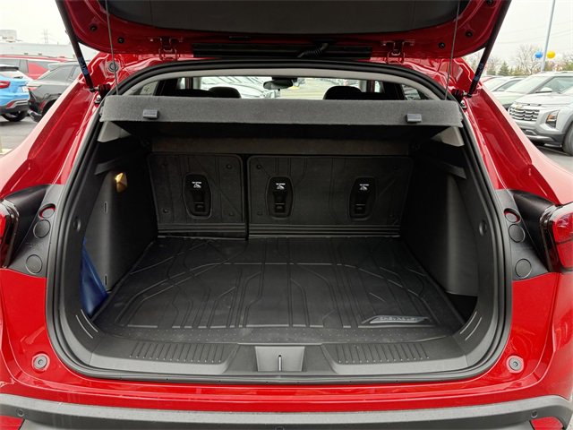 2026 Chevrolet Trax LT photo 3