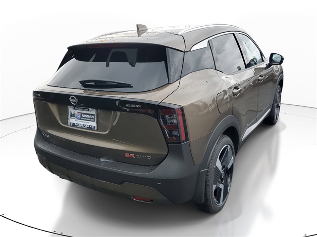 2025 Nissan Kicks SR photo 4