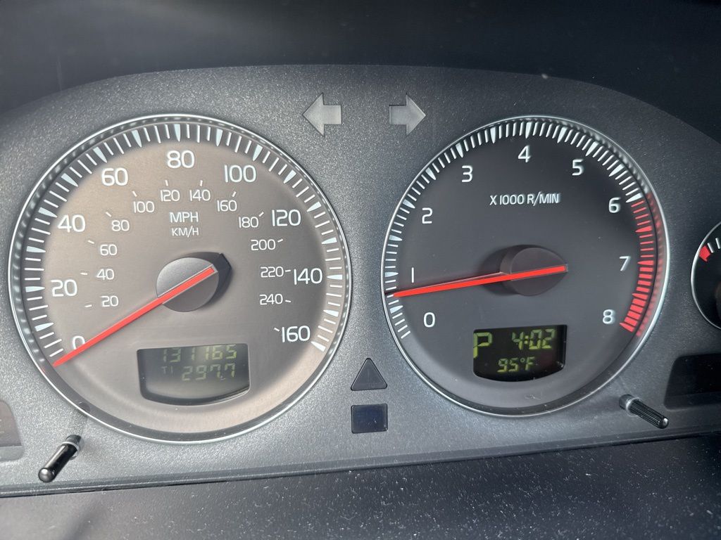 2004 Volvo XC70 2.5T photo 3