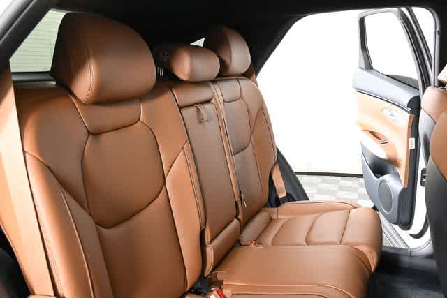 2026 Genesis GV70 2.5T Advanced photo 29