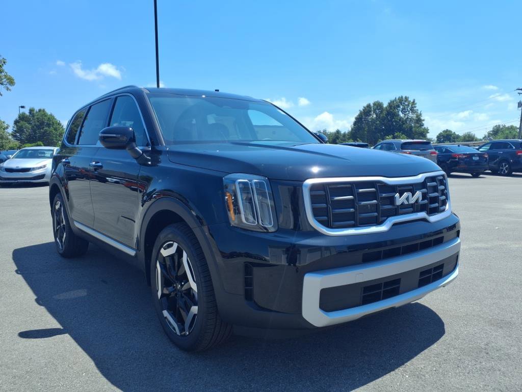 2025 Kia Telluride S photo 8