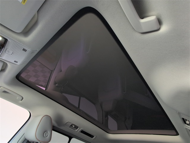 2025 Volkswagen ID. Buzz photo 12