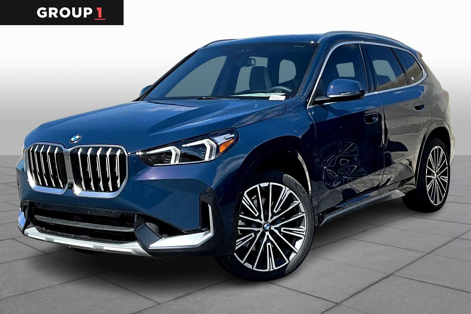 2026 BMW X1 28i's photo