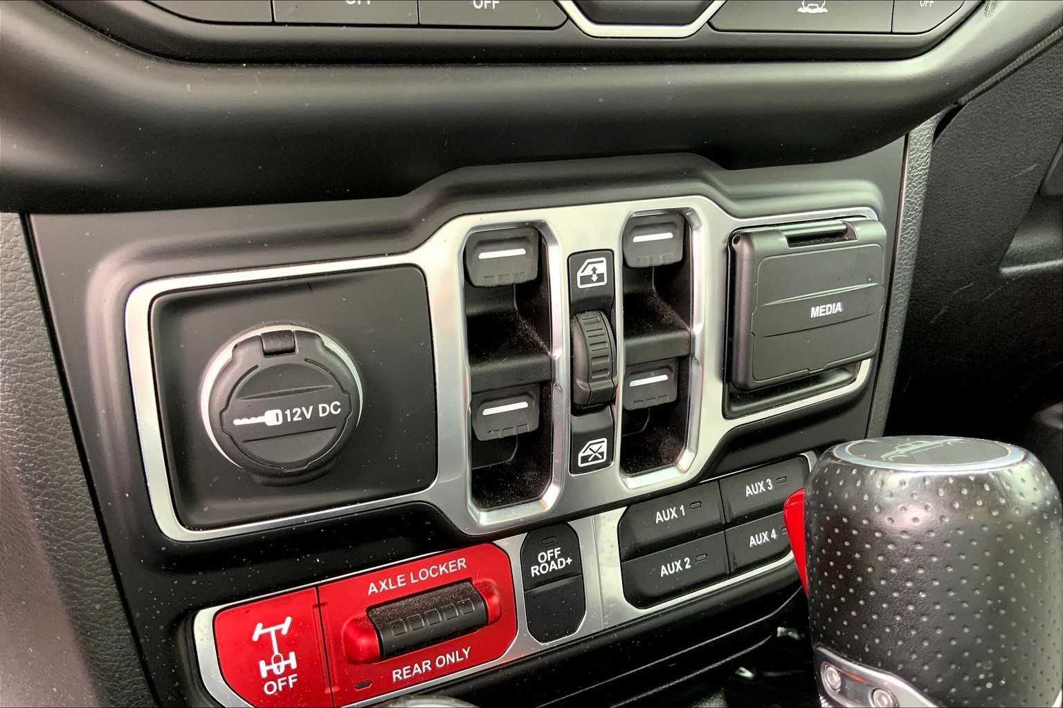 2021 Jeep Gladiator Mojave photo 31
