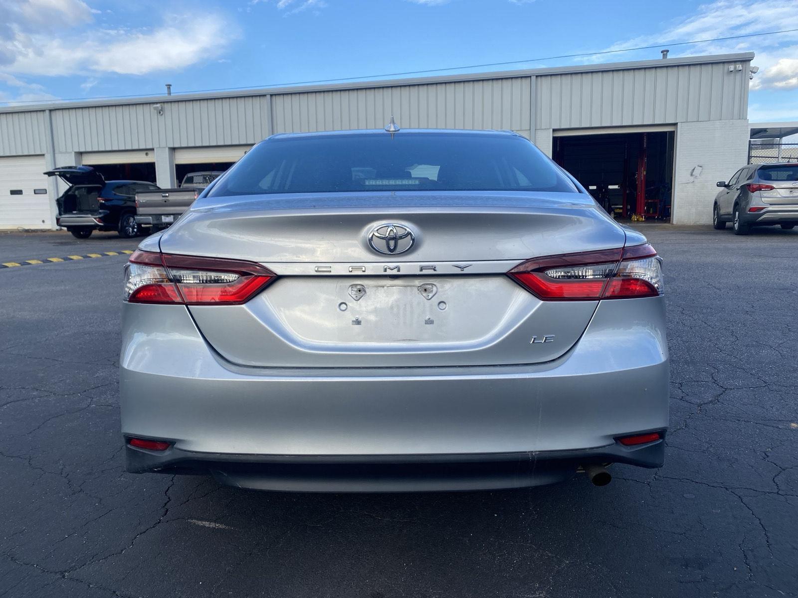 2023 Toyota Camry LE photo 6