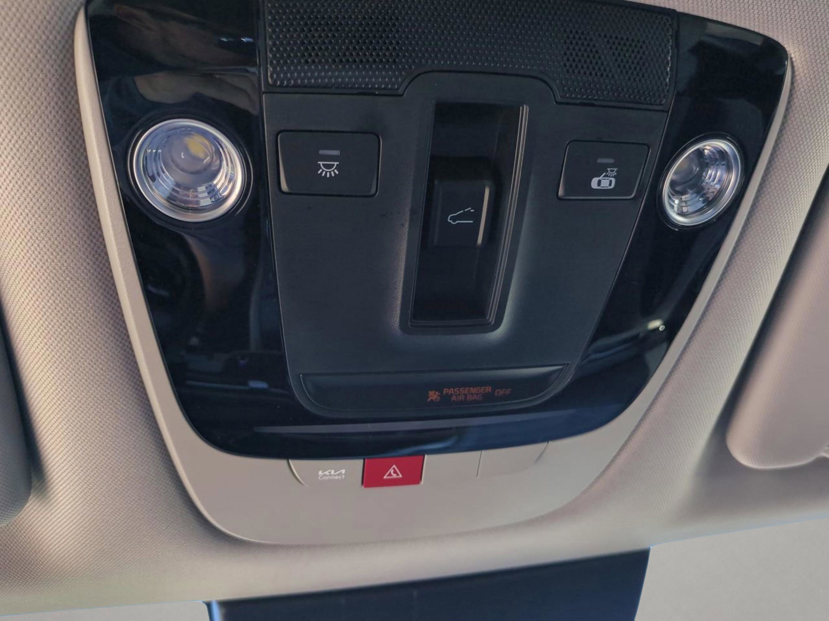2026 Kia Sportage Hybrid EX photo 17