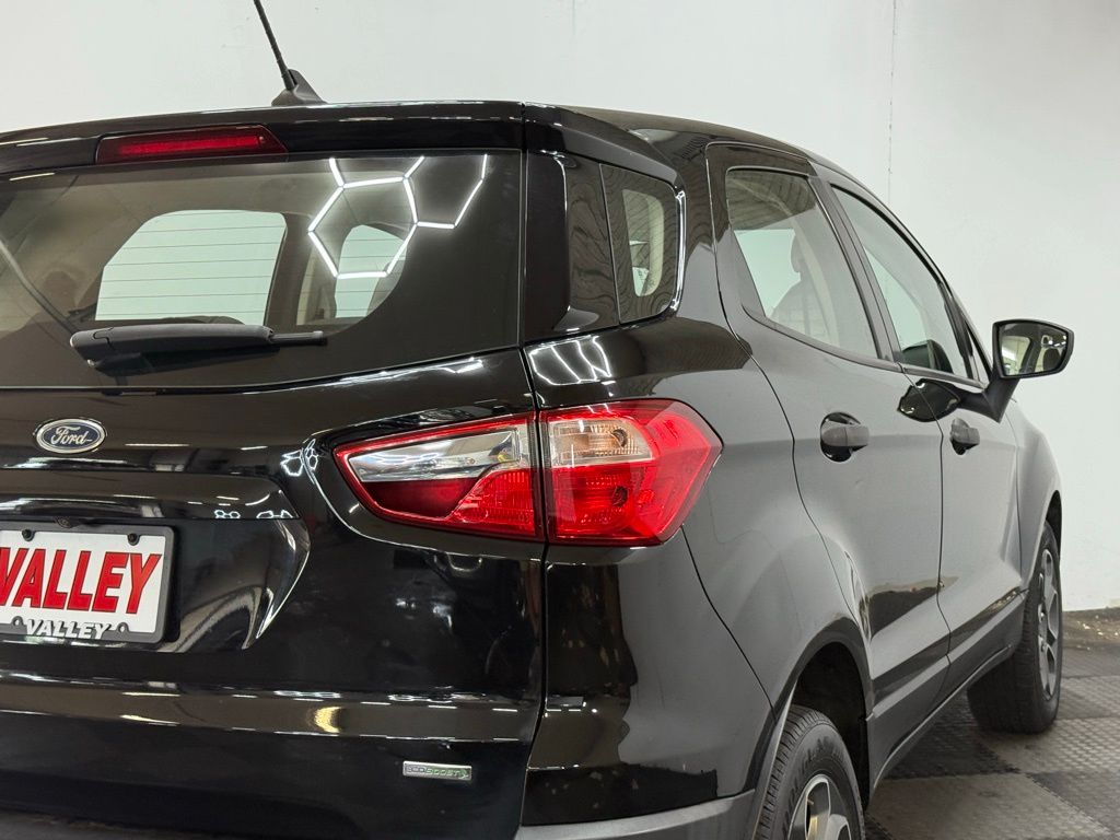 2020 Ford EcoSport S photo 9