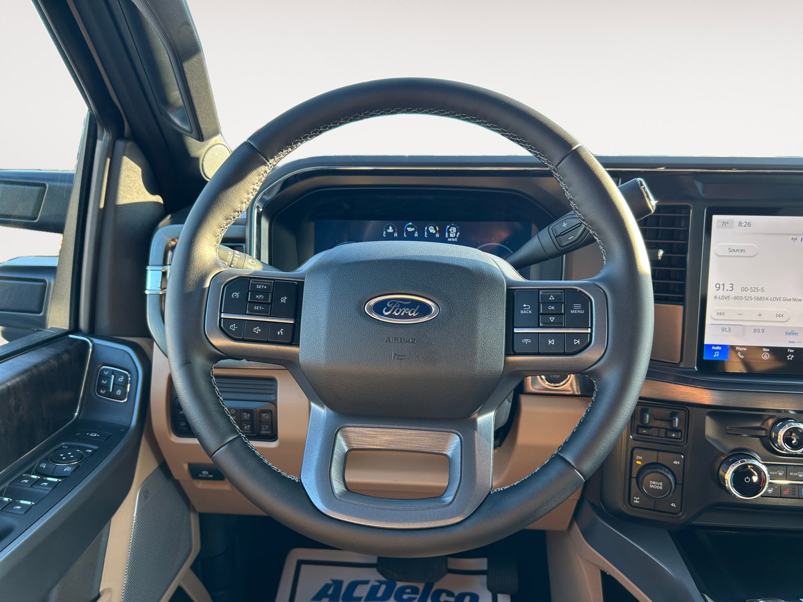 2026 Ford F-250 Lariat photo 11