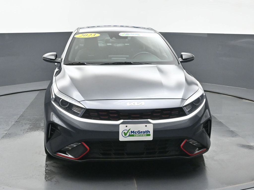 2023 Kia Forte GT-Line photo 3