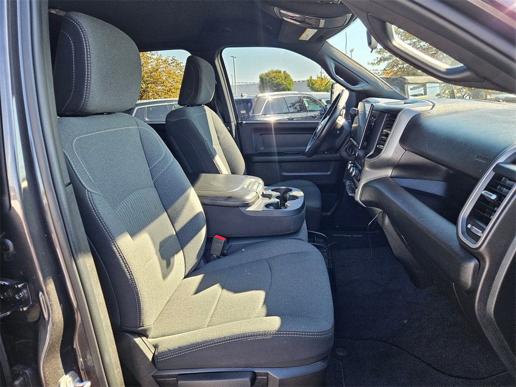 2024 Ram 2500 Tradesman photo 35