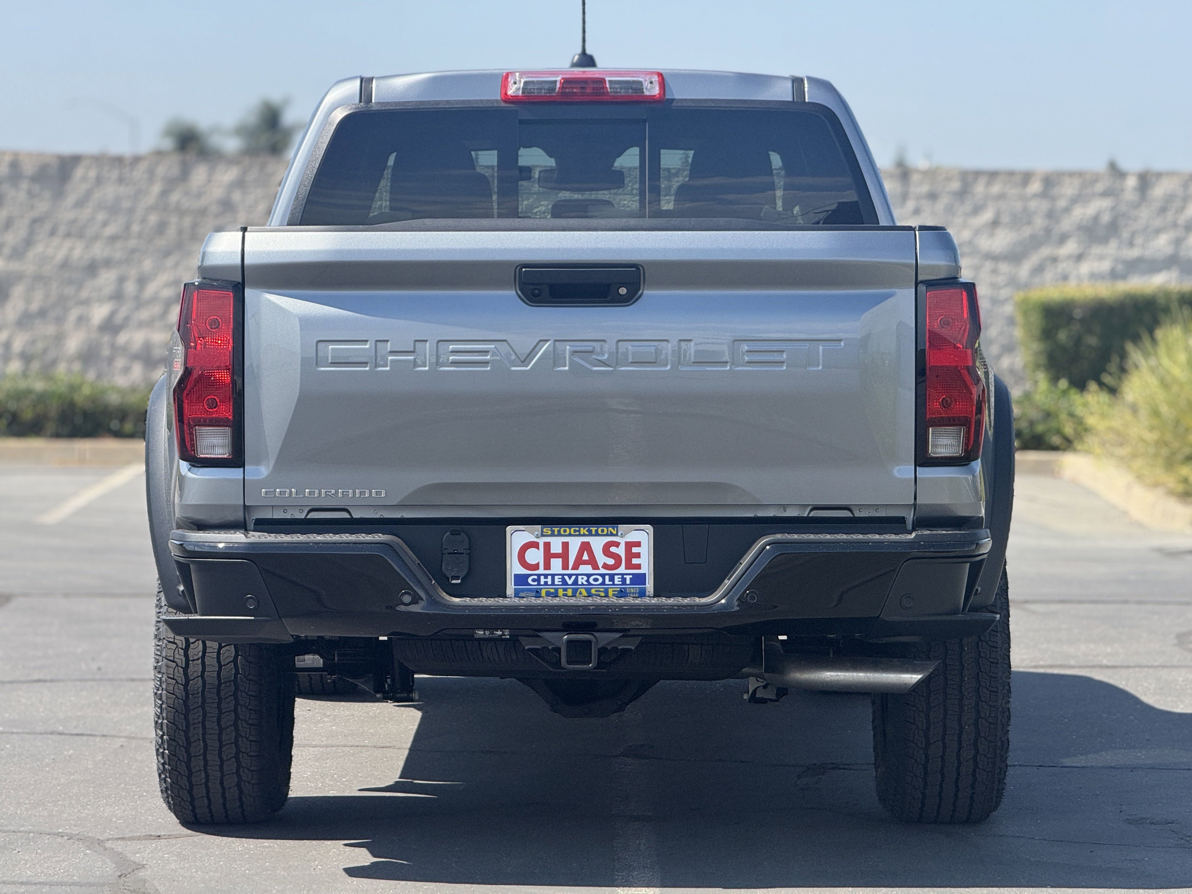 2026 Chevrolet Colorado Trail Boss photo 4