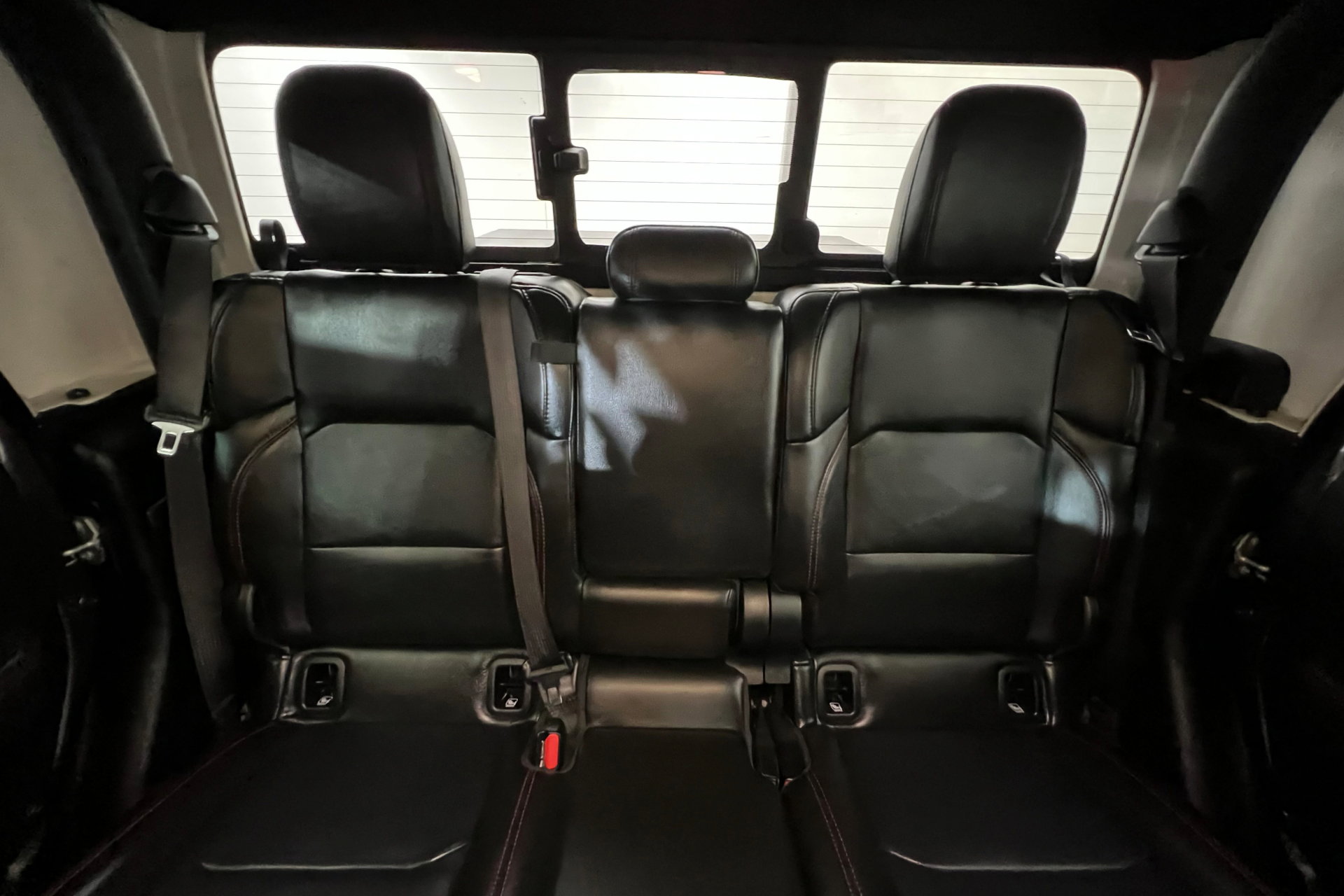2020 Jeep Gladiator Rubicon photo 22
