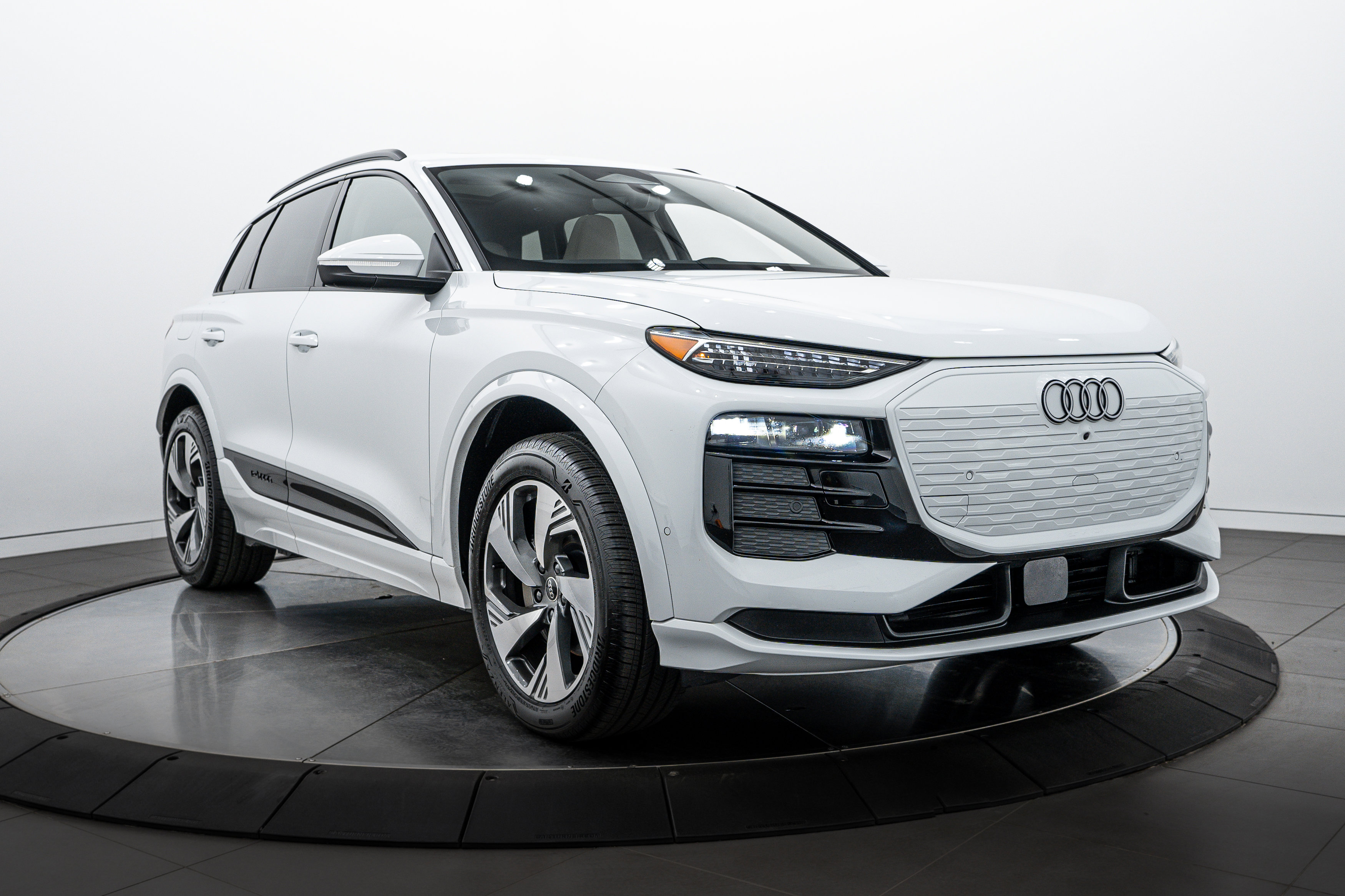 2025 Audi Q6 e-tron