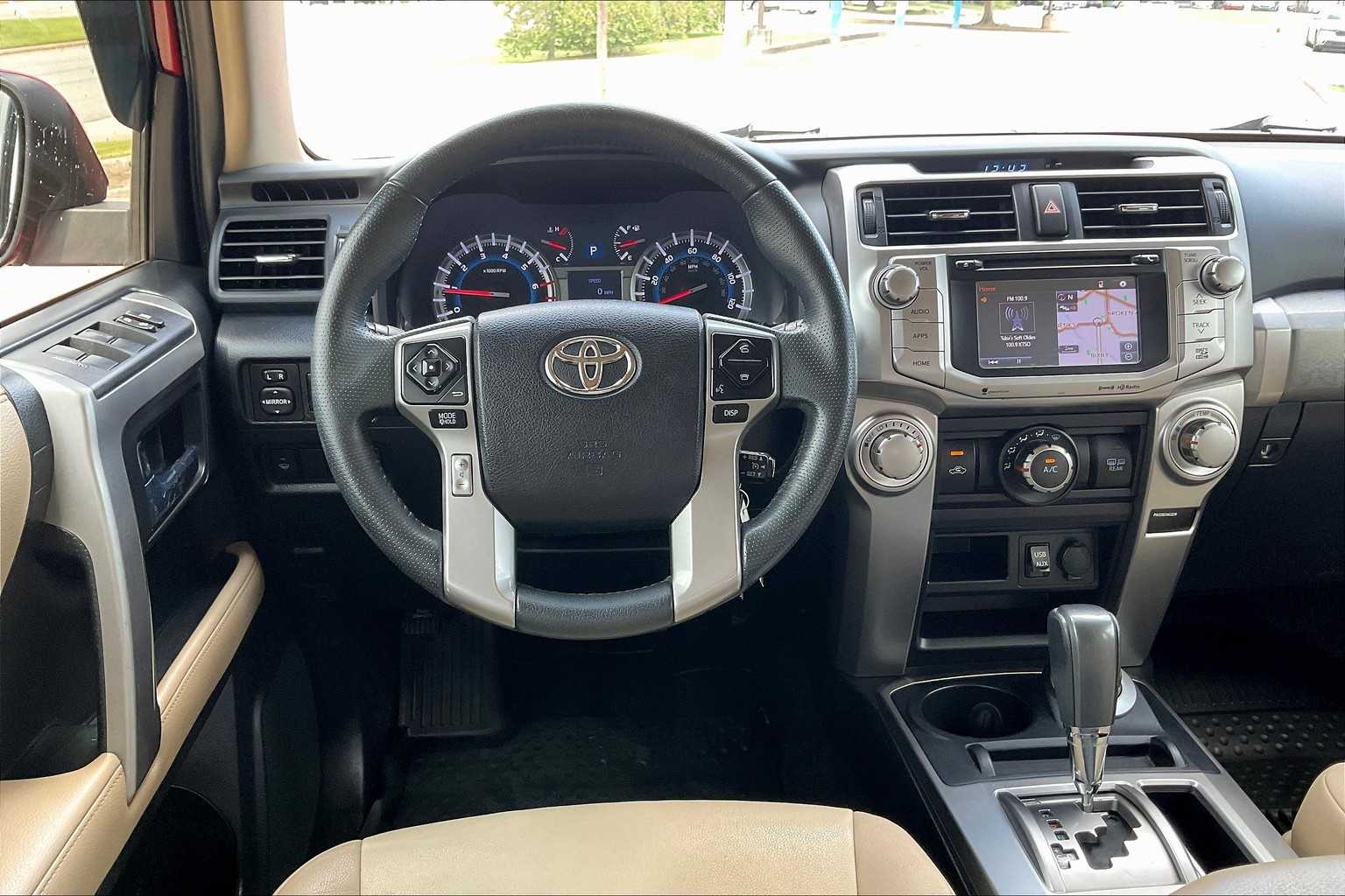 2019 Toyota 4Runner SR5 Premium photo 5