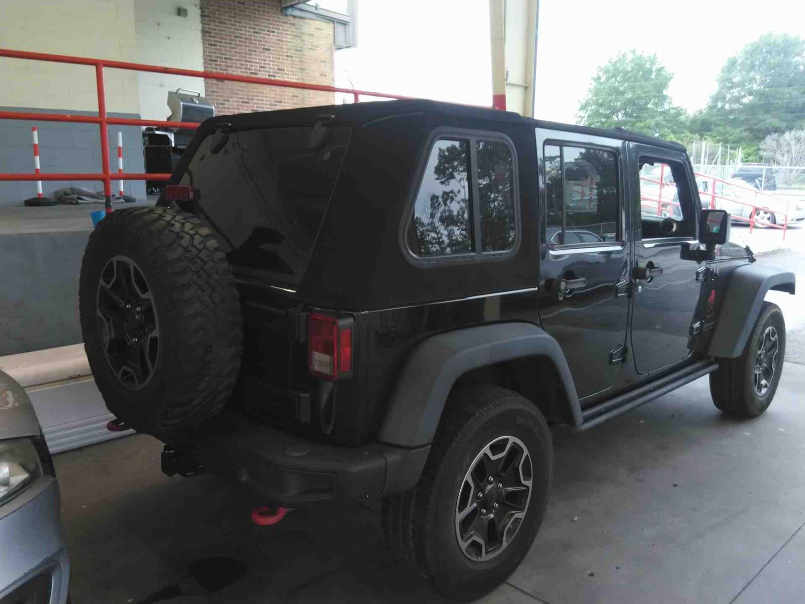 2017 Jeep Wrangler Unlimited Rubicon Hard Rock photo 3