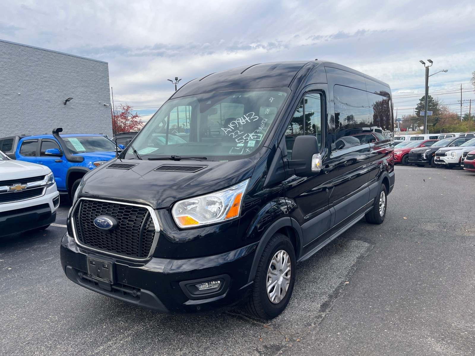 2022 Ford Transit Passenger XL photo 2