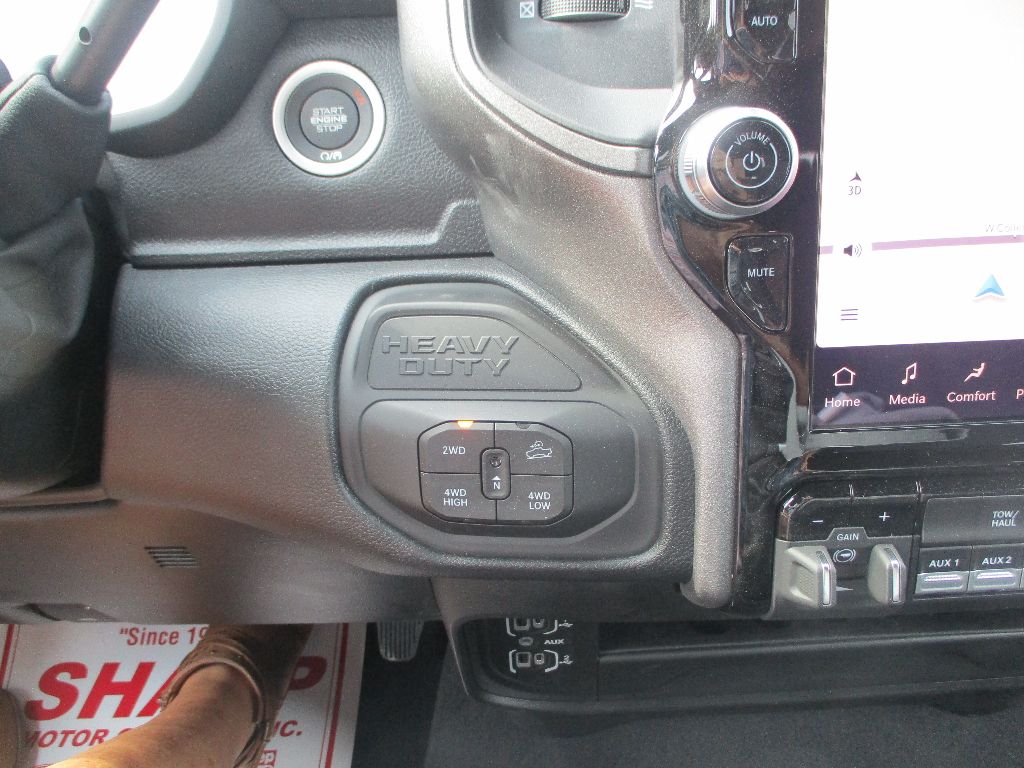 2026 Ram 2500 Tradesman photo 9